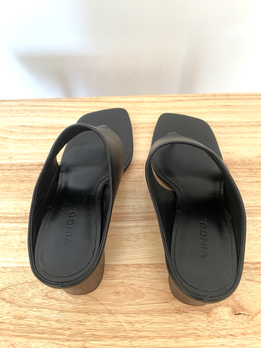 VINCE SIZE 6.5 M BLACK LEATHER DIONNE HEEL THONG SANDAL SQUARE TOE - Picture 5 of 7