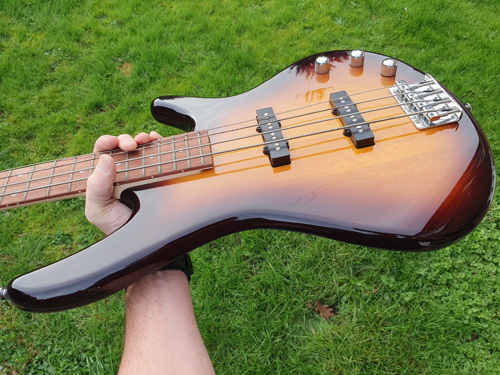Ibanez GSR180 Bass Guitar. eBay