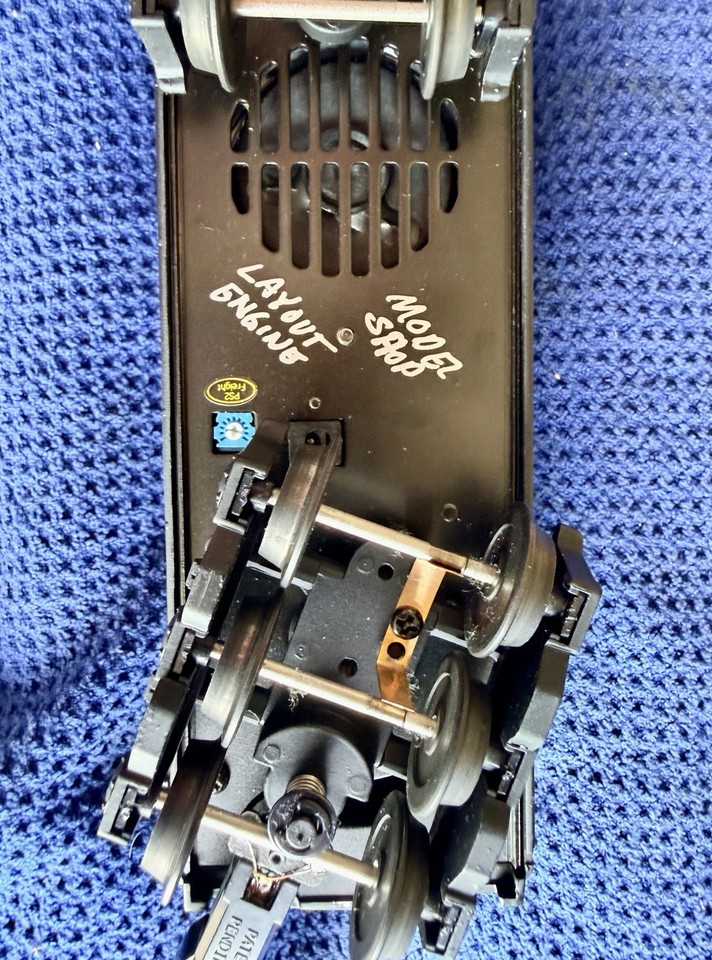 NYC 4-8-2 L-3 Mohawk Steam Engine w/Proto-Sound 2.0 From the MTH ...