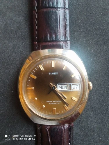 Vintage Timex Automatic Gold Tone Date/Day Mechanical Watch - Working