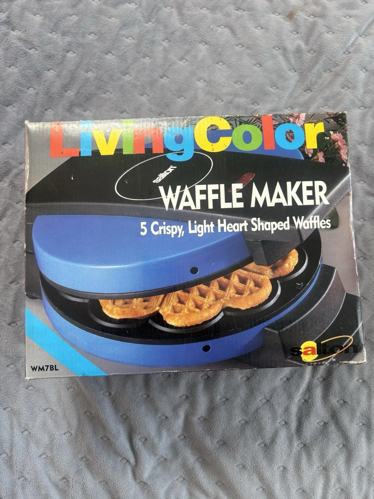 Vintage Salton LivingColor Waffle Maker- 5 Heart Shaped Waffles 1993-1997