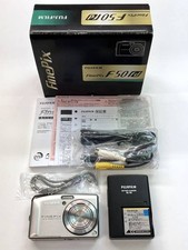 Good Condition Fujifilm Digital Camera Finepix F50Fd Genuine Battery Charger Man