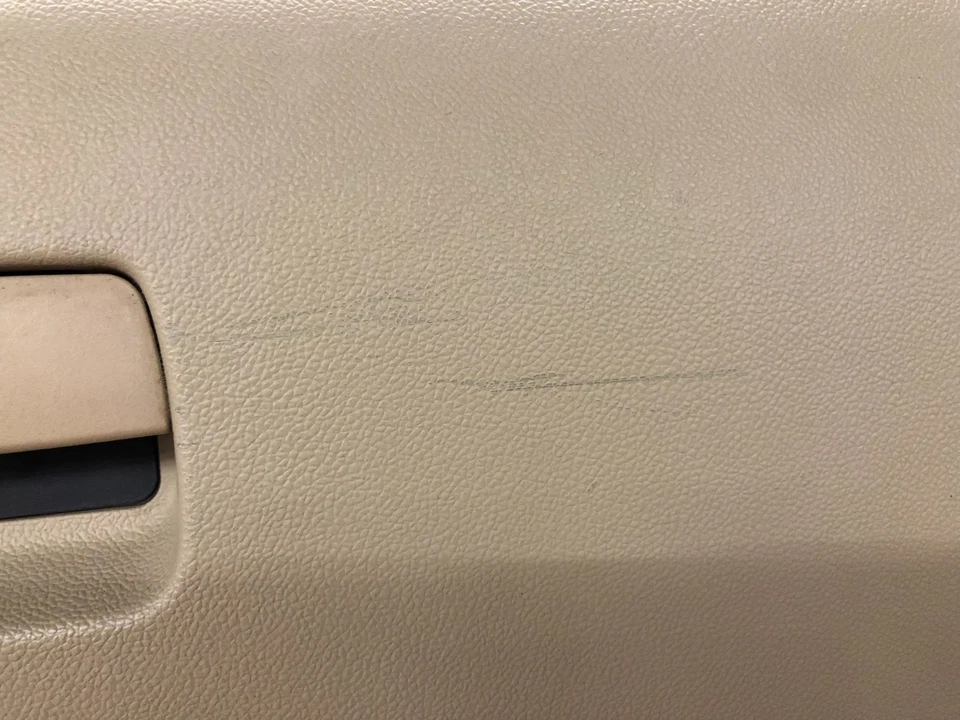 Guantera Chevy Suburban 2009 2008-2013 Chevy Tahoe Foto 2 de 4