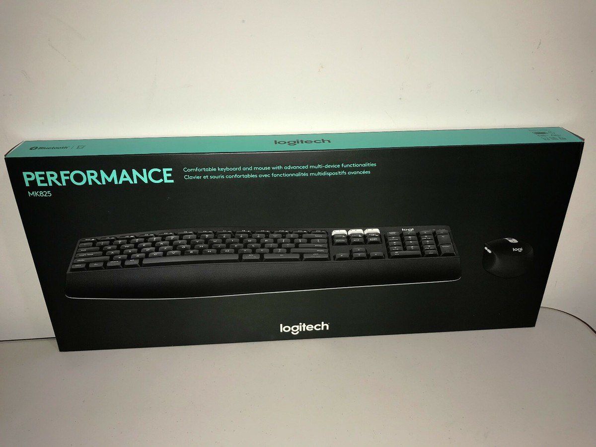 Logitech MK825 Wireless Combo Full-Sized Keyboard With Palm Rest - View #4