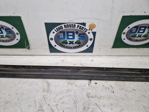 LAND ROVER DISCOVERY 2 TD5 REAR BUMPER STEP PAD - Picture 6 of 10