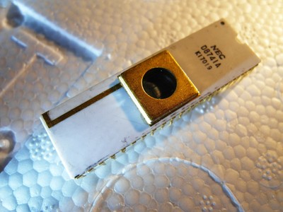 SELTENER NEC D874IA 8-Bit Mikrocontroller WEISS KERAMIK GOLD EPROM