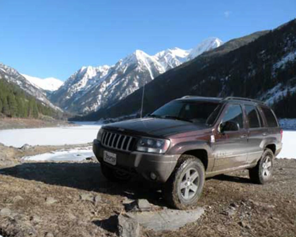 2.5" Suspension Lift Kit w/ Shocks and F & R Sway Bar Links for 1999-2004 Jeep G - Image 4 of 4