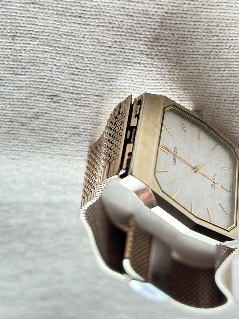 Vintage SEIKO Dolce 9531-5150 Tungsten Quartz Gold Mens Watch