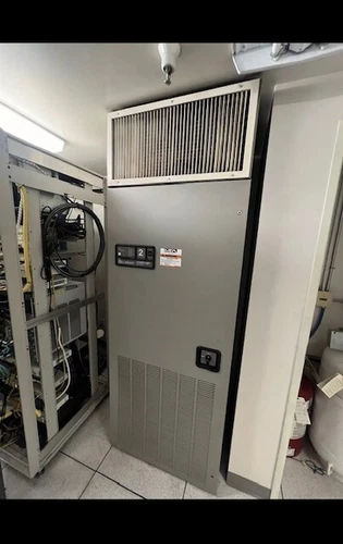 IT room cooling systems / Liebert & Emerson