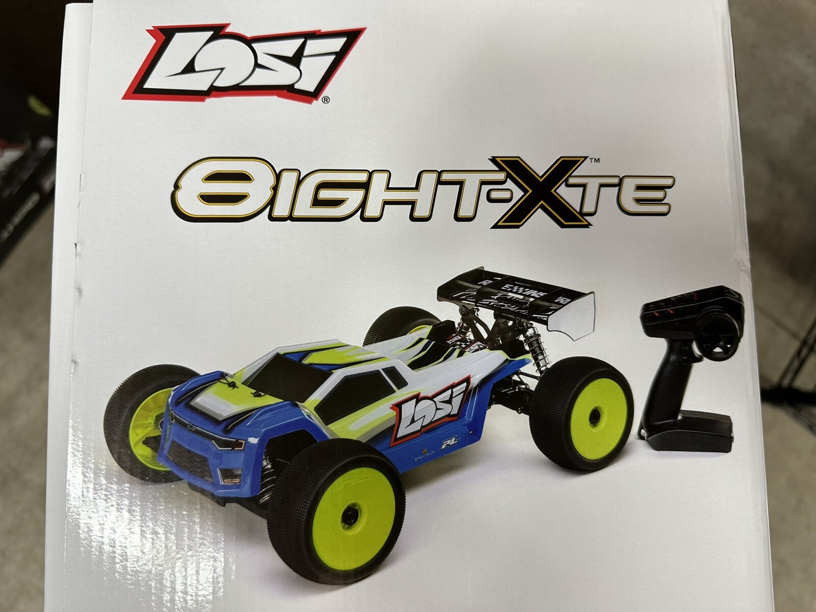 Losi LOS04020 1/8 8IGHT-XTE Racing Truggy Body Shell Cover Graphics Screen