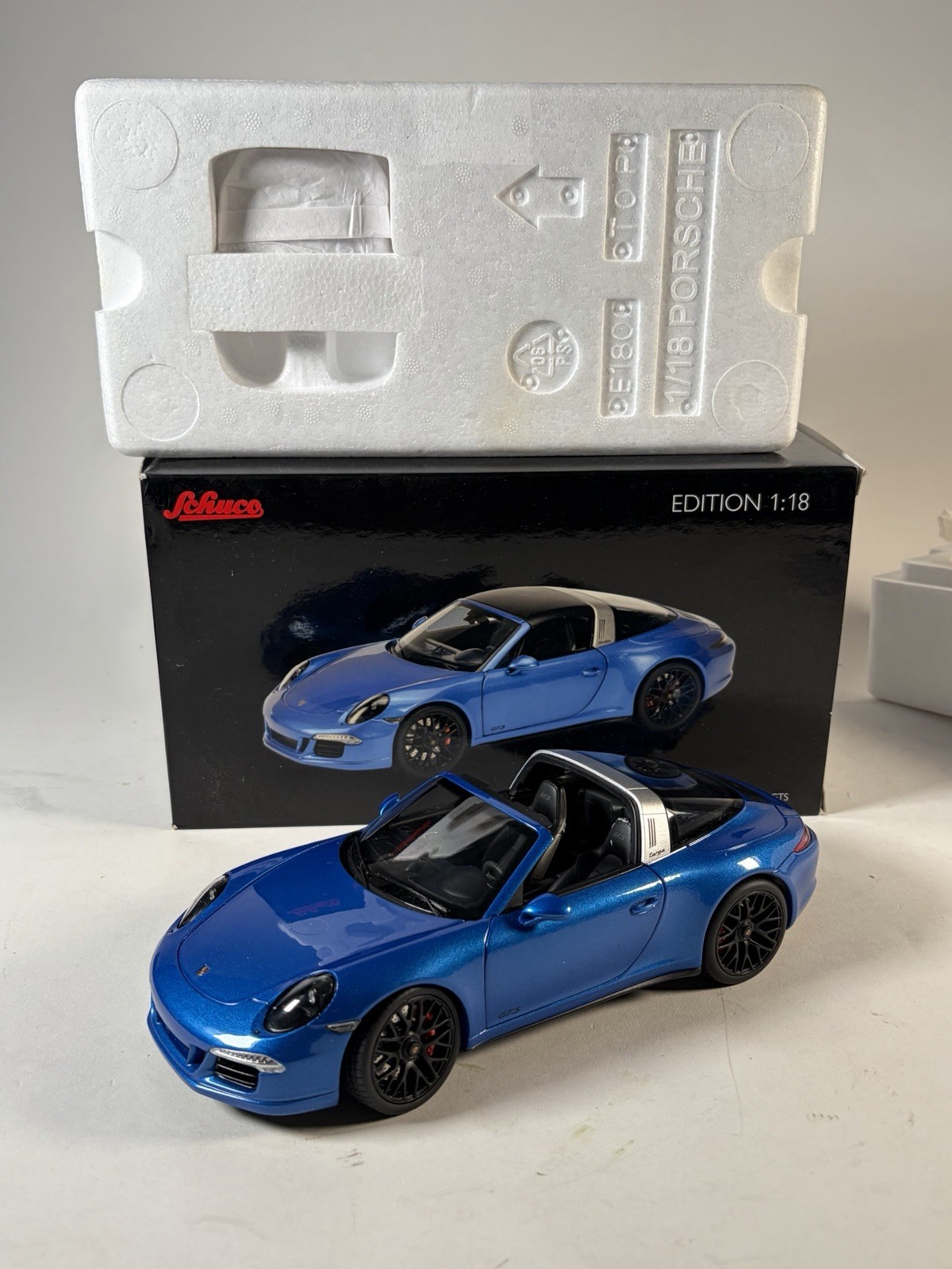 Diecast Collector Schuco 1:18 Porsche 356 A Carrera GT Targa Florio #118 – Sammlungsauflösung im unberührten Originalkarton
