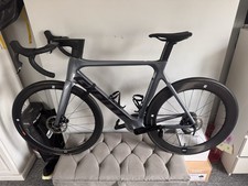 Giant Propel Advanced 1 Carbon Aero Road Bike 2022 - SRAM Rival ETAP - NEAR MINT