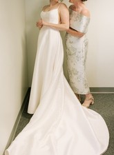 Essense of Australia wedding dress Style D3460 Size 10