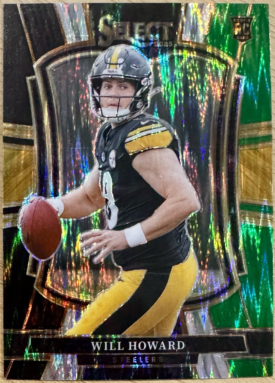 2025 Panini Select Will Howard 152 Premier Level Black & Green Shock Prizm RC