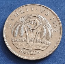 7508(8) 5 Rupien (Mauritius / Palmen) 1992 in UNC- .............. von Berlin.007