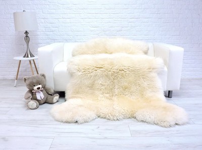WHITE ''BEAR'' SKIN RUG : Thick Real Sheepskin , Cream fur Throw, ''Polar BEAR'' fur