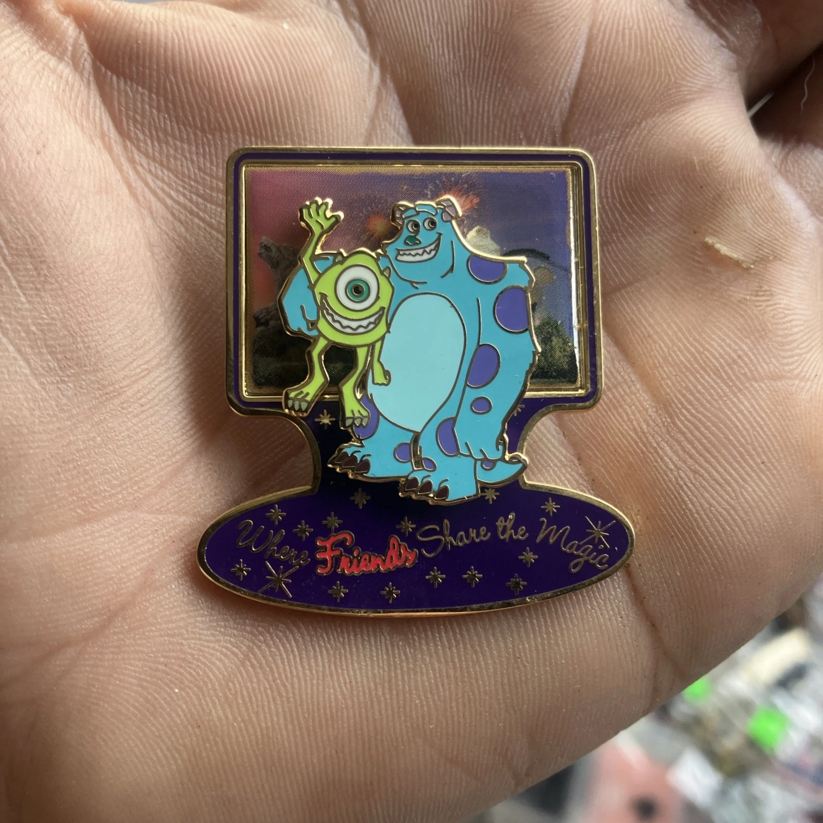 WHERE FRIENDS SHARE THE MAGIC MIKE & SULLEY LE DISNEY PIN