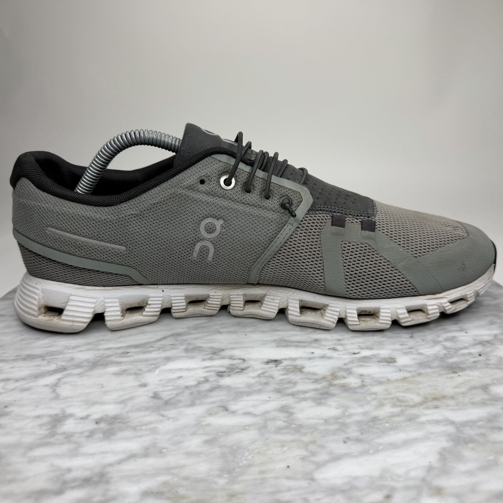 On Cloud Cloud 5 Kelp/Shadow Running Athletic Sho… - image 8