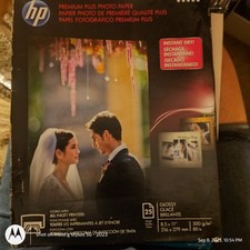 HP Premium Plus Glossy Photo Paper 100 Sheets