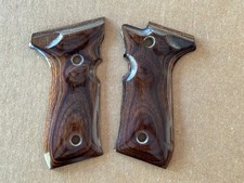 Altamont Ultima Panel Walnut Grips for Beretta 92/96