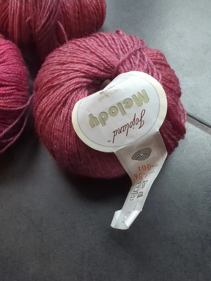 Jojo Land Melody Set Of 3; 2 Ms06, 1 Ms 39 Fingering 220yds Per 50g - Image 4 of 4