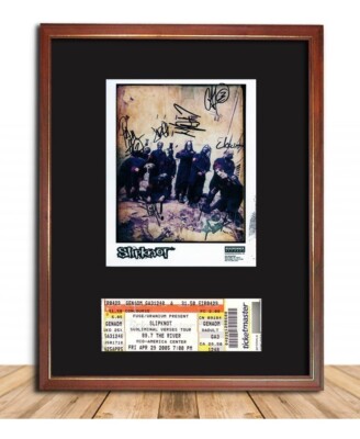 SLIPKNOT Subliminal Verses Tour FRAMED 17x13 Signed Photo & Ticket