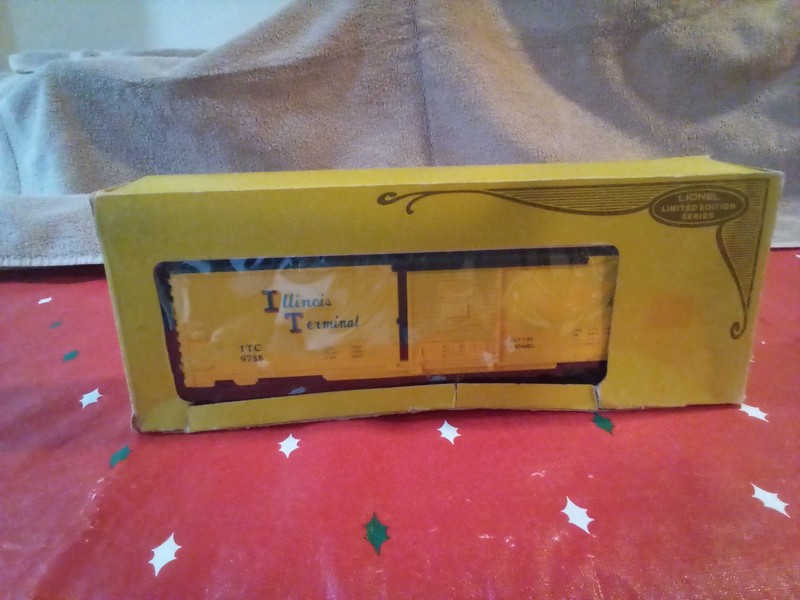 Lionel 6-9738 Illinois Terminal Box Car Lionel 9700 Series