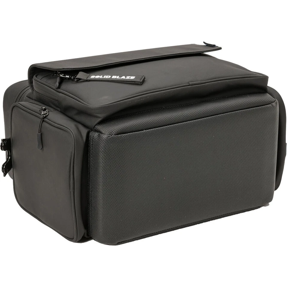 Bolsa de vinilo Magma Bags Solid Blaze para discos de 12" con capacidad para discos de 50 x 12" Foto 4 de 4