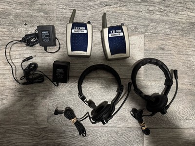 Eartec TD900 Full Duplex Wireless Communication Intercom System Read! Works !!!
