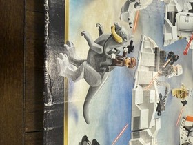 LEGO Star Wars: Assault on Hoth (75098)