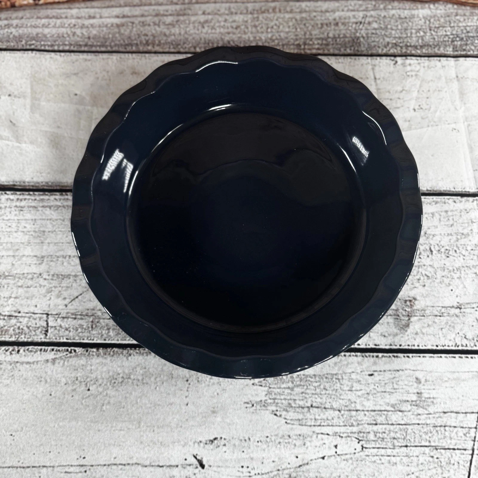 Threshold Navy Blue 9” Ceramic Pie Dish Scalloped Edge Oven, Dishwasher, Safe