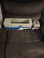 Vintage Metal Truck- Atlas Van Lines.  Used In Good Condition For Its Age.