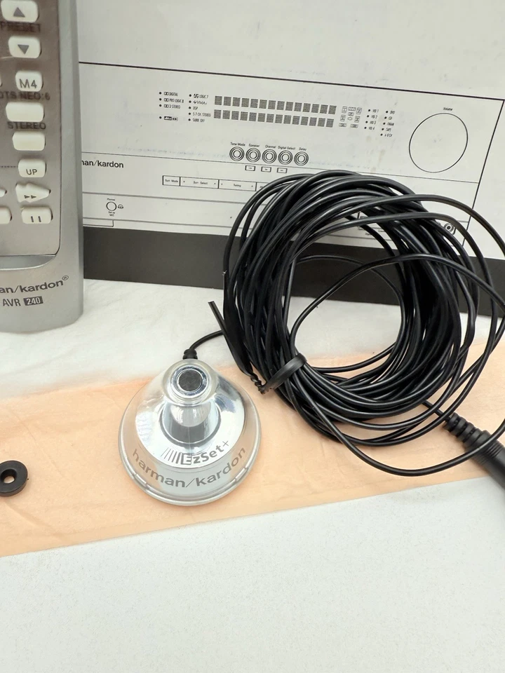 Harman Kardon AVR 240 7.1 Channel 50 WPC Stereo Receiver Perfect Working Cond. - Image 4 of 4