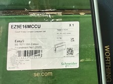 16 way metal consumer unit c/ w 8 x rcbos schneider EZ9E16MCCU