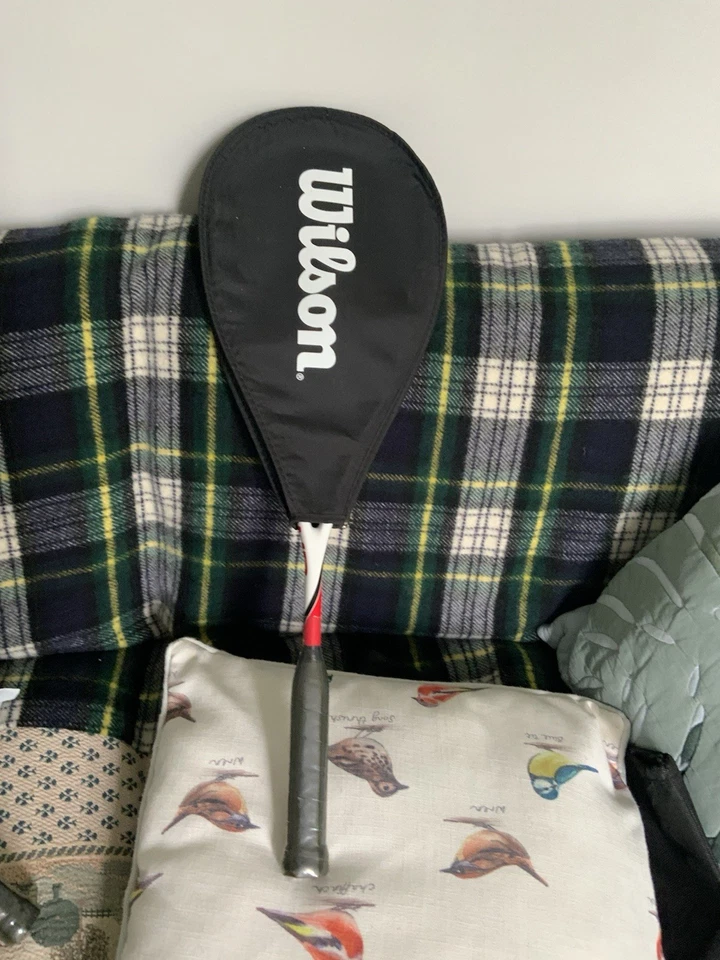 NEW [WITH LABELS ON]  WILSON SQUASH RACKET WITH ZIP BAG.& BALLS - Image 2 of 4