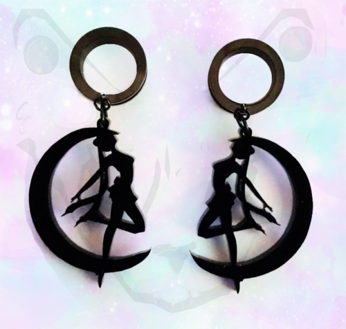 Black Sailor Moon Goth Pendant Dangle Earring Ear Plug Tunnel Luna Kawaii Witch  - Picture 1 of 3
