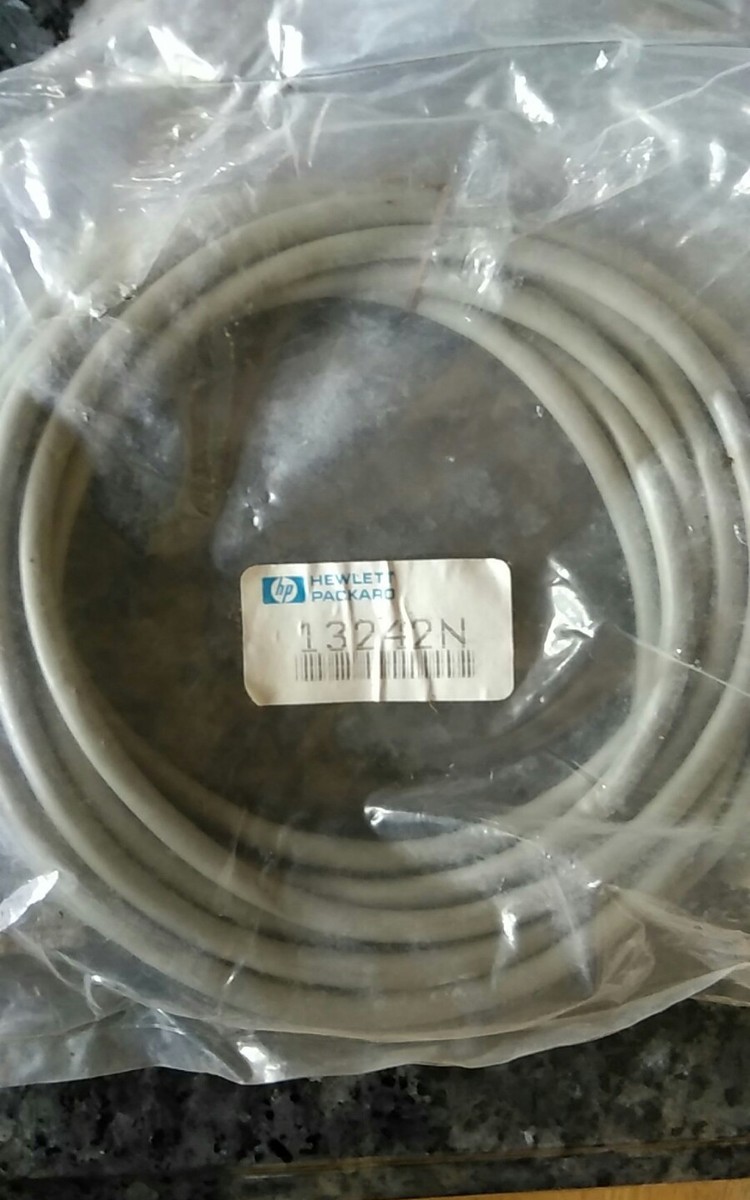 Câble Modem HP RS-232C 5 Mètres - DB25 Mâle à DB25 Mâle - 40242-60024