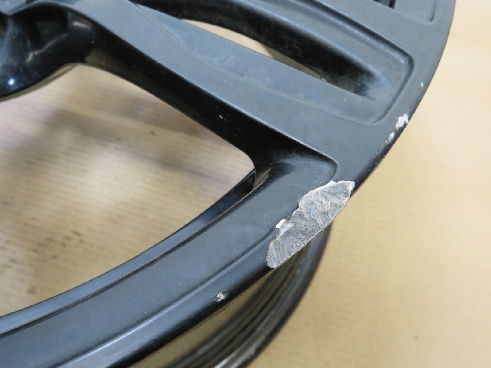 2012-2016 BMW F10 M5 10JX20 ET:34 REAR WHEEL RIM 2284602 OEM 234  