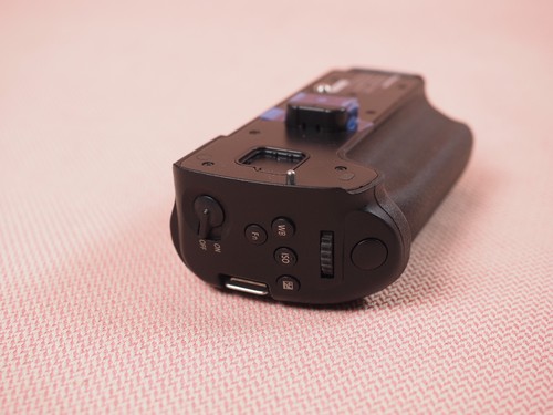 Panasonic DMW-BGGH5 Battery Grip for DMC-GH5 Gh5 GH5S GH5 S - Picture 12 of 14