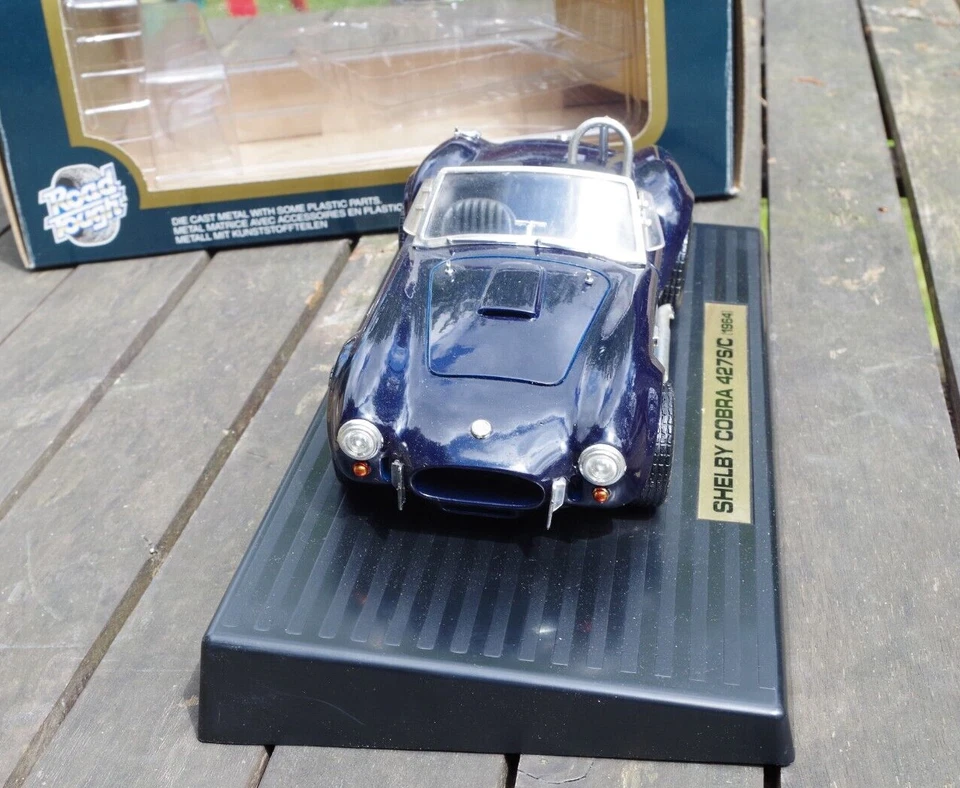 SHELBY COBRA 427 S/C 1964 ROAD TOUGH échelle 1/18 NEUF EN BOITE SUPERBE MODELE - Photo 3/4