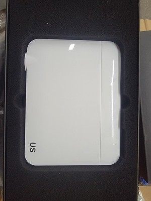 4K 3840 X 2160 Resolution, 7000 Lumens, 3D Smart Android Mini Projector