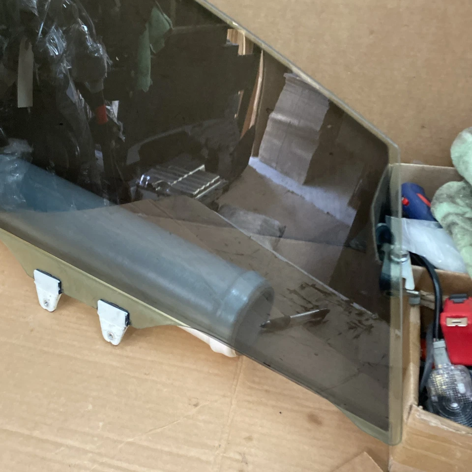 Subaru Crosstrek 2014 2015 2016 ventana de cristal delantera izquierda del lado del conductor Foto 2 de 4