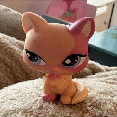 Littlest Pet Shop LPS Cat Figure Pink & Tan Toy for Ages 4-7 Years