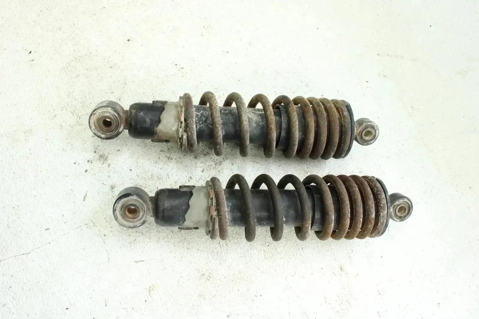 2000 Suzuki King Quad 300 LTF300F OEM Rear Shock Pair 62100-19B81-019 B4412
