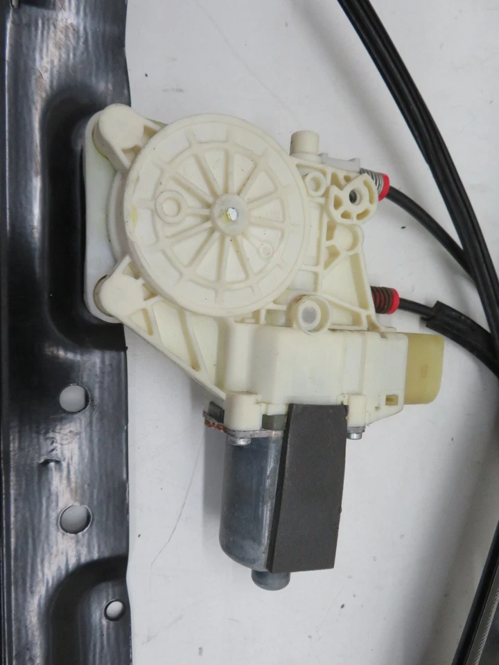 FORD S MAX NSR PASSENGER REAR DOOR WINDOW REGULATOR MOTOR 2010-2014 2323-3 - Image 3 of 4