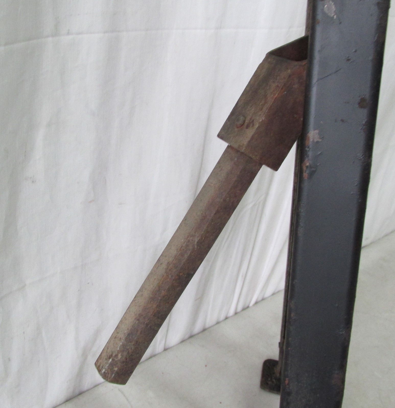 Vintage ROLLS ROYCE car jack Lift England