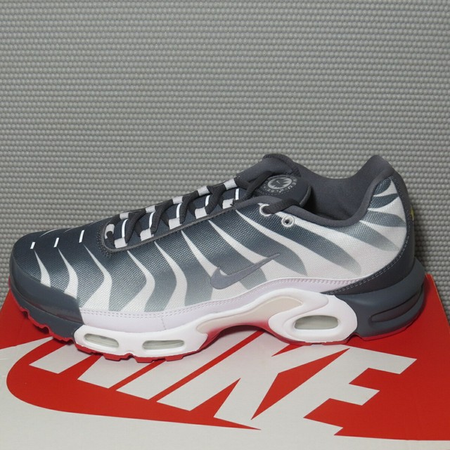 air max plus before the bite