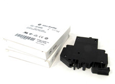 LOT OF 2 ALLEN BRADLEY 1492-GS1G050 CIRCUIT BREAKER 1492GS1G050 NEW SURPLUS