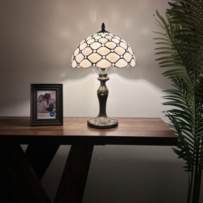 Tiffany Style Table Lamp White Stained Glass Crystal Bean Tiffany Style Table Lamp White Stained Glass Crystal Bean