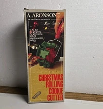 A Aronson Vintage Red and Green Christmas Rolling Cookie Cutter + Recipe In Box